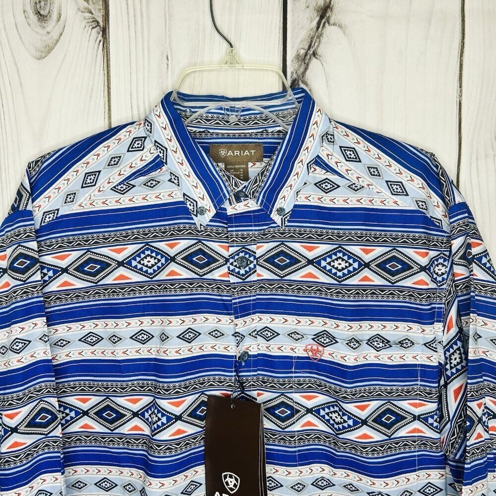 Ariat Ryder Classic Fit Aztec Print Button Down Shirt Sz M Blue Long Sleeve NWT - Picture 2 of 9